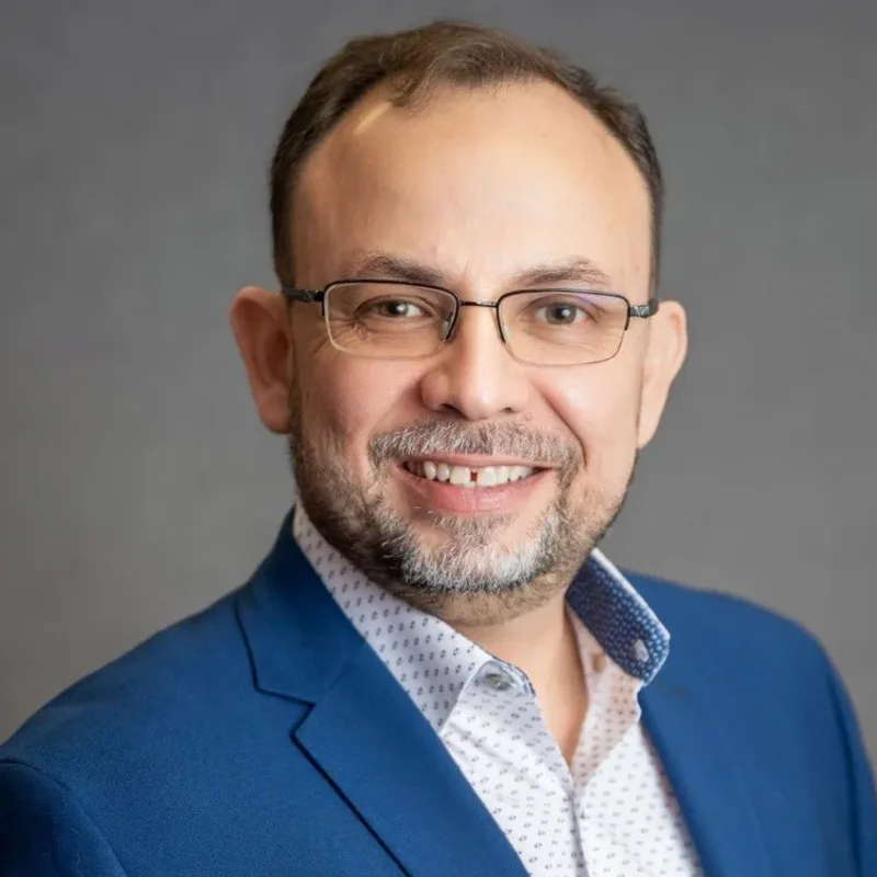 Camilo Gutierrez, Producing Manager, Senior Loan Originator, Entrust Home Lending